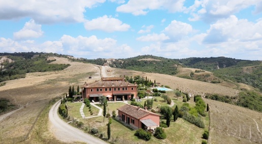 Foto Rustico a Palaia di 91 m² con 4 locali in vendita