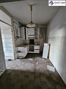 Foto Rustico in VIA DE AMICIS, Lissone Centro Storico di 80 m² con 3 locali