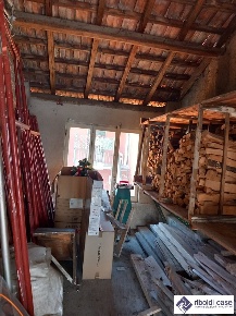 Foto Rustico in VIA MATTEUCCI, Seregno San Carlo di 80 m² con 3 locali