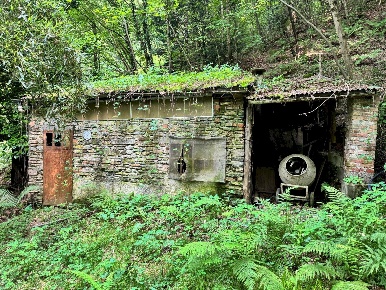 Foto Rustico in via Inverso Colletto 22, Torre Pellice di 46 m² in vendita