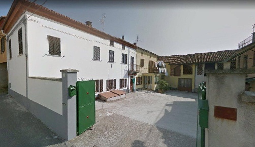 Foto Rustico a Montaldo Scarampi Centro di 492 m² con 8 locali in vendita