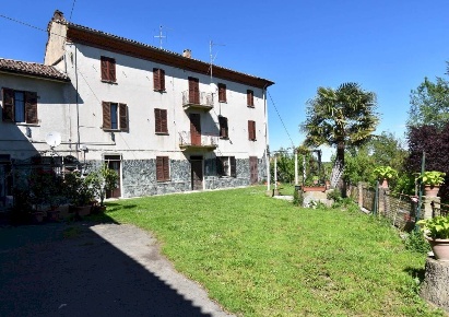 Foto Rustico in Via Roma, Castelletto Molina di 614 m² con 18 locali