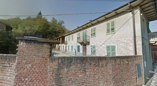 Foto Rustico a Asti Corso Dante di 251 m² con 4 locali in vendita