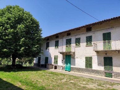 Foto Rustico in Regione Bologna, Agliano Terme di 294 m² con 11 locali
