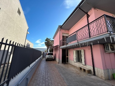 Foto Casa indipendente in VIA AMENDOLA 288, San Giovanni Teatino di 139 m²