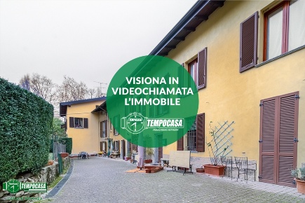 Foto Rustico a Verano Brianza di 60 m² con 3 locali in vendita