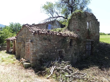 Foto Rustico a Mercato Saraceno di 160 m² con 7 locali in vendita