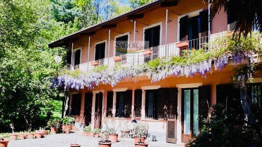 Foto Rustico in STRADA DEI RIVETTI  140, Pinerolo Collina di 600 m²