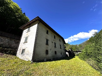Foto Rustico in Via Rava 1, Valtorta di 650 m² con 20 locali in vendita