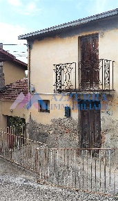 Foto Rustico a Lanciano di 92 m² con 5 locali in vendita