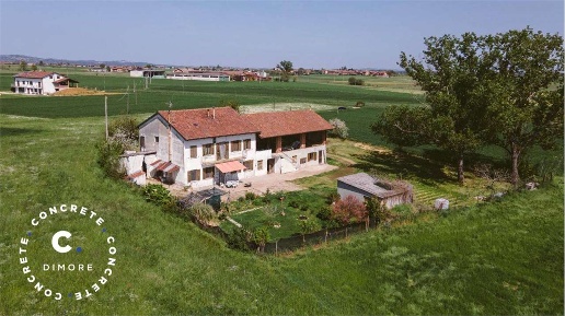 Foto Rustico in strada del corno basso chialano 32, Villanova d'Asti