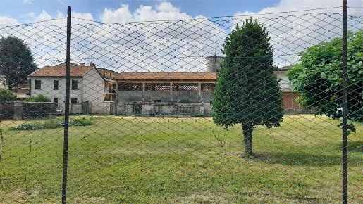 Foto Rustico a Arosio di 700 m² con 10 locali in vendita