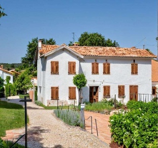 Foto Rustico in Via Romanziol, Noventa di Piave Centro di 170 m² in vendita