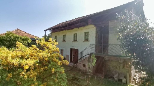 Foto Rustico in Via Frua 30, Madonna del Sasso di 200 m² con 5 locali