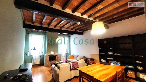 Foto Appartamento in Via Mascherella, Modena Centro Storico di 101 m²