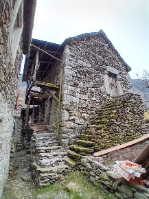 Foto Rustico in Località Rivera, Borgomezzavalle di 72 m² con 3 locali