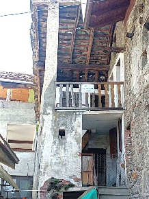Foto Rustico in SR 44, Lillianes di 80 m² con 4 locali in vendita