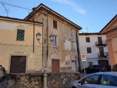 Foto Rustico in VICOLO SANTO STEFANO, Canzo di 255 m² con 10 locali