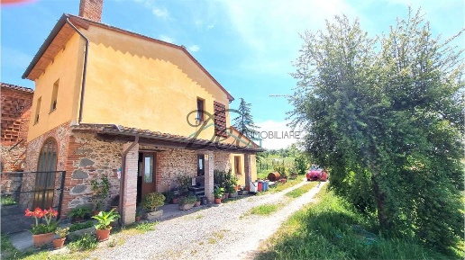Foto Rustico in Via dell'anfrione 45, Montecarlo Gragnano - Lappato