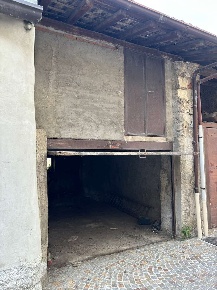 Foto Rustico in via magenta 4, Gavirate Centro di 32 m² con 2 locali