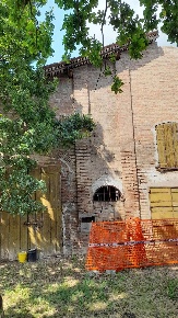 Foto Rustico in VIA MOROTORTO, Ravarino Centro di 480 m² con 8 locali