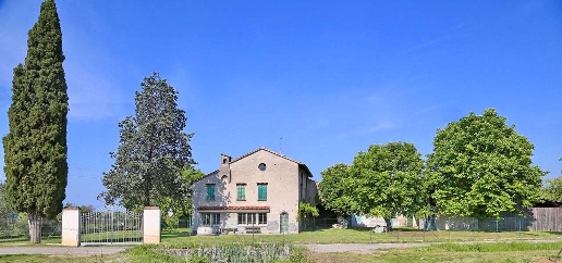 Foto Rustico in località Selva, Desenzano del Garda Entroterra di 1300 m²