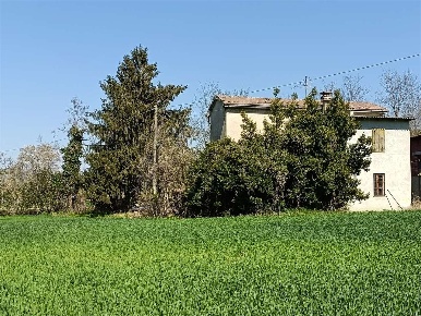 Foto Rustico in Celleri, Carpaneto Piacentino di 130 m² con 6 locali