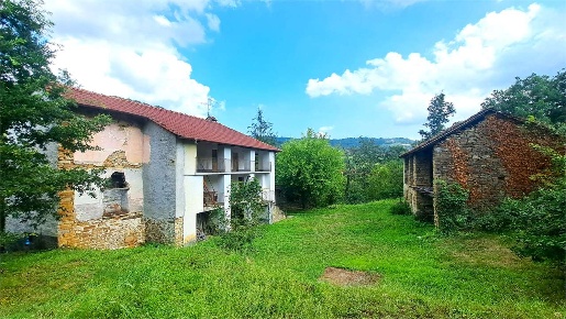 Foto Rustico a Monesiglio di 168 m² con 8 locali in vendita