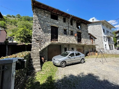 Foto Rustico in Via Morano 1, Ardenno Centro di 183 m² con 6 locali