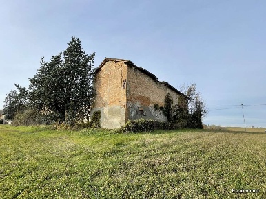 Foto Rustico in Carcarecchio, Traversetolo di 448 m² con 22 locali