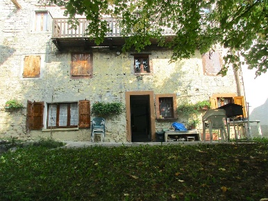 Foto Rustico a Berbenno di 180 m² con 9 locali in vendita