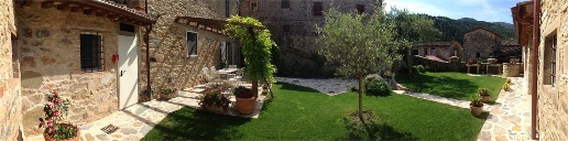 Foto Rustico in Pieve di Compito, Capannori di 470 m² con 11 locali