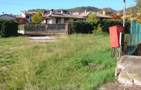 Foto Terreno edificabile in via Volti, Santorso di 1117 m² in vendita