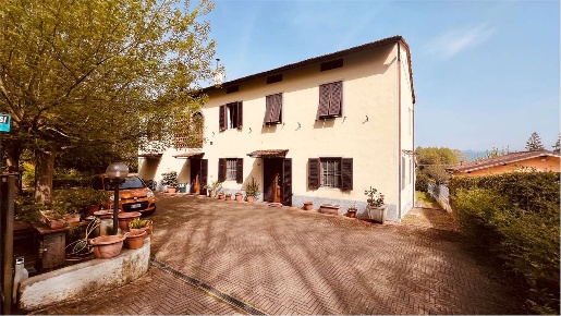 Foto Rustico in vicopelago, Lucca Massa Pisana - Vicopelago di 355 m²