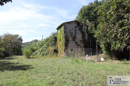 Foto Rustico in via cortesi 94, Todi Centro di 60 m² con 2 locali