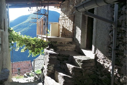Foto Rustico in Località barboniga, Montescheno di 72 m² con 3 locali