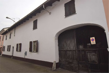Foto Rustico in Via Amedeo Casalone 23, Desana di 305 m² con 4 locali