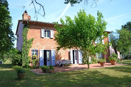 Foto Rustico in Via chimenti  13, Altopascio Spianate, Ponte ai Pini