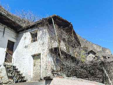 Foto Rustico in farys, Saint-Denis di 100 m² con 4 locali in vendita