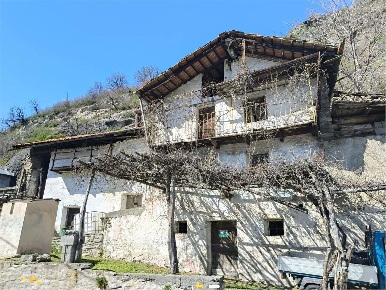 Foto Rustico in farys, Saint-Denis di 100 m² con 4 locali in vendita