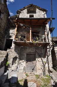 Foto Rustico in frazione valleggia, Montescheno di 134 m² con 6 locali