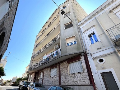 Foto Appartamento in Via Vittorio Veneto 21, Cisternino Centro di 115 m²