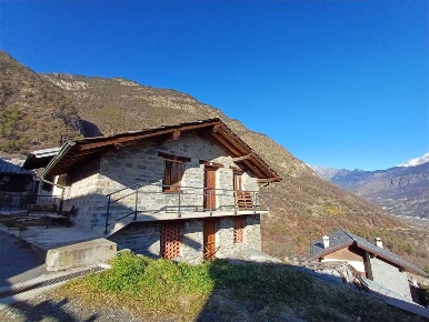 Foto Rustico in località capoluogo, Champdepraz di 110 m² con 3 locali