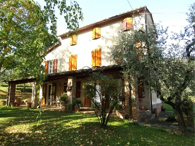 Foto Rustico in Via dei Sodini  60, Capannori di 175 m² con 10 locali