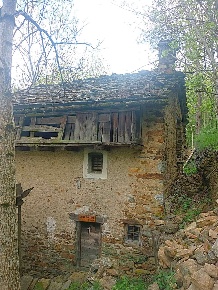 Foto Rustico in Loc. Qua Dou Bo, Fontainemore di 130 m² con 7 locali