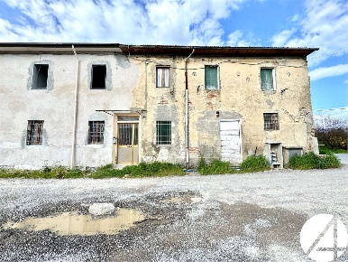 Foto Rustico in via di canapale 400, Pistoia Nespolo di 260 m² in vendita