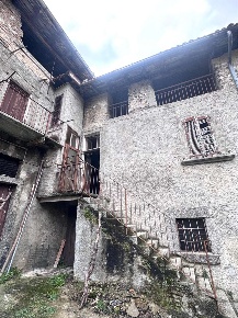 Foto Rustico in VIA CROCEFISSO  14, Caslino d'Erba di 70 m² con 3 locali