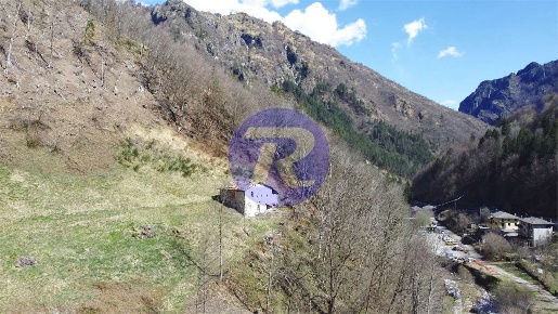 Foto Rustico in Via Rava, Valtorta di 100 m² con 3 locali in vendita