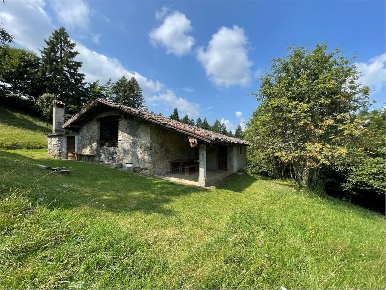 Foto Baita a Rovetta di 200 m² con 5 locali in vendita
