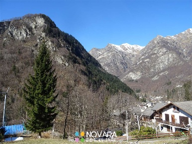 Foto Rustico in Corso Umberto I, Campertogno di 130 m² con 4 locali